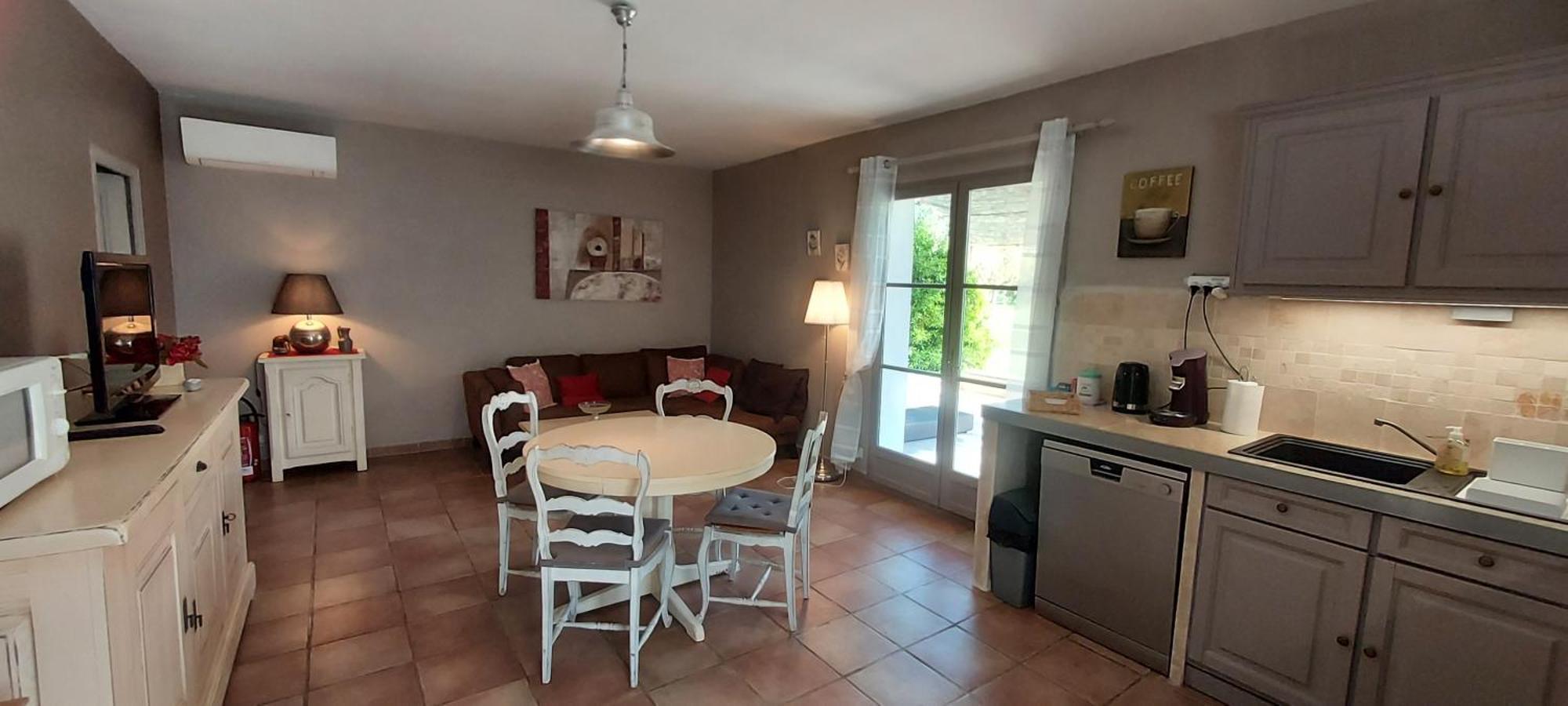La Bastide Des Amouriers Caumont-sur-Durance Exteriör bild